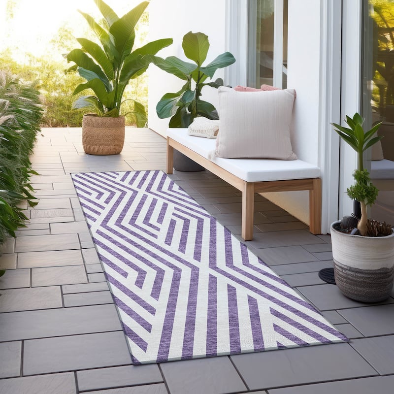 Machine Washable Indoor/ Outdoor Modern Diamonds Chantille Rug - Purple - 2'3" x 7'6"