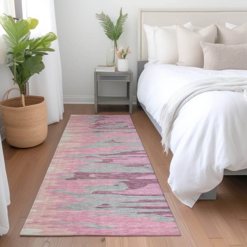 Machine Washable Indoor/ Outdoor Brushstrokes Ombre Chantille Rug - Blush - 2'3" x 7'6"