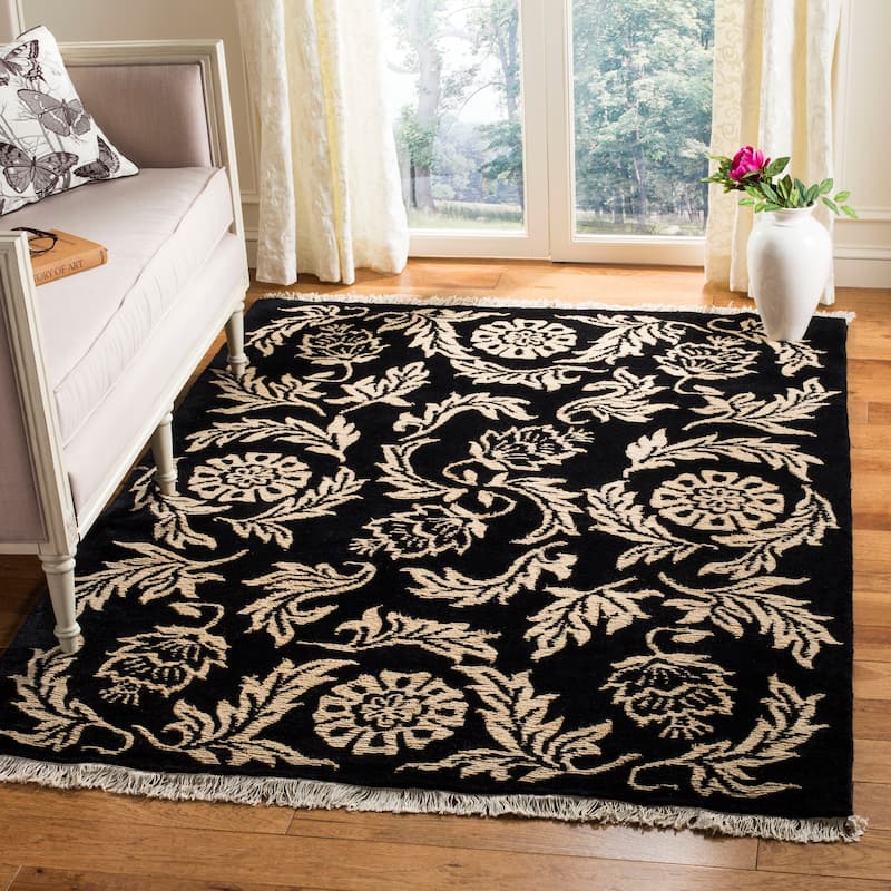 SAFAVIEH Couture Hand-knotted Tibetan Rosamarie Modern Wool Rug with - 5' x 8' - Assorted