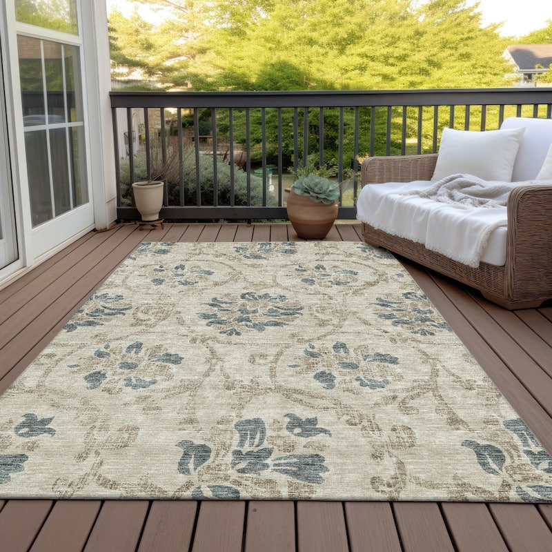 Machine Washable Indoor/ Outdoor Chantille Floral Scroll Rug - Beige - 5' x 7'6"