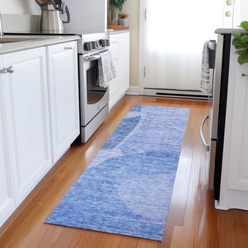 Machine Washable Indoor/ Outdoor Chantille Contemporary Abstract Rug - Navy - 2'3" x 7'6"