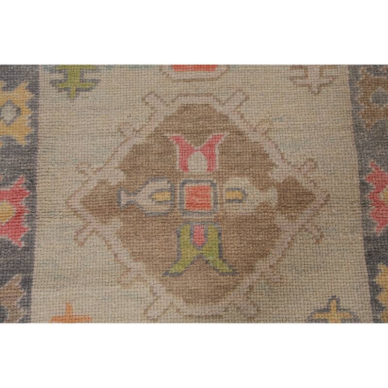Hand Knotted Oriental 100% Wool Carpet Transitional Geometric Beige & Ivories Oushak Runner Rug - 9' 2'' X 3' 1''