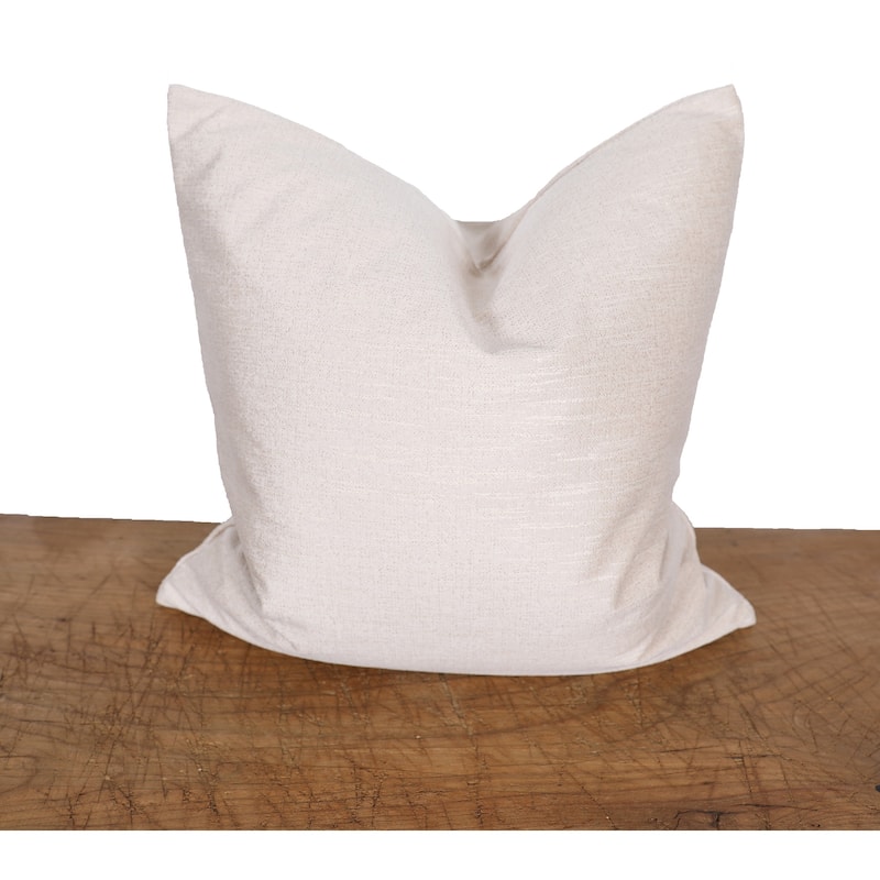 Roesia Pillow, 22x22 w/ Feather Insert