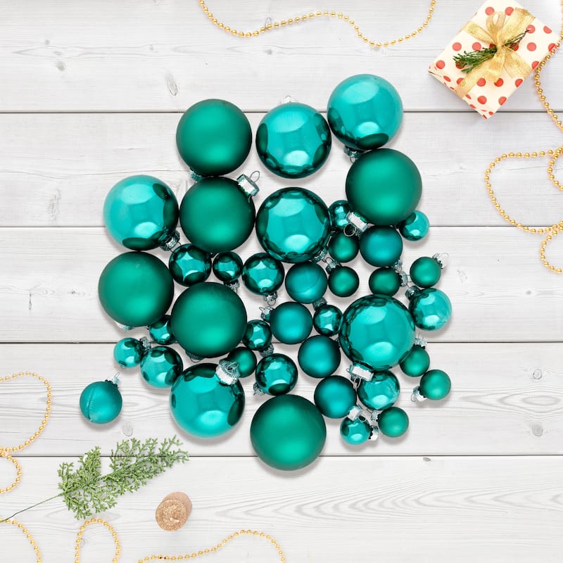 Shiny and Matte Multiple Size Glass Ball Christmas Ornaments - 2.5" - Green - 40ct