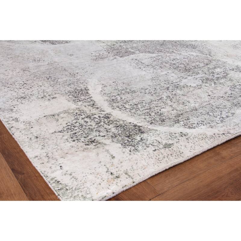 EXQUISITE RUGS Fine Pure Silk Hand-knotted Silk Grey/Ivory Area Rug.