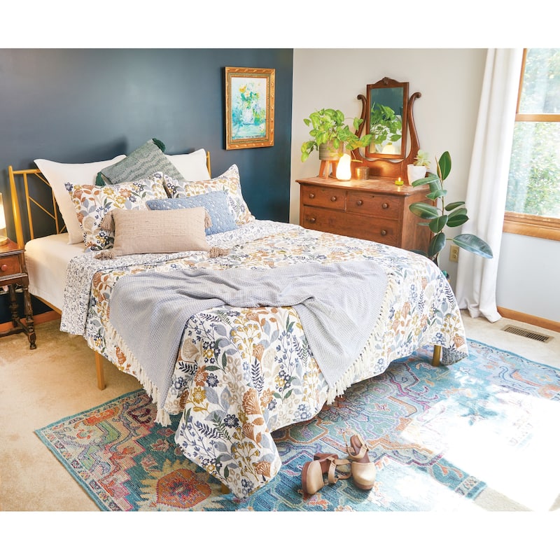 Delilah Spring Floral Cotton Quilt Set - Reversible and Machine Washable
