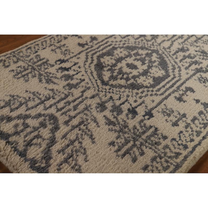 Moroccan Oriental Rug Hand-Knotted Wool Carpet - 2'0"x 3'0"