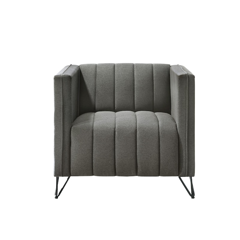 Clayfell Kurtis Square Arm Living Set