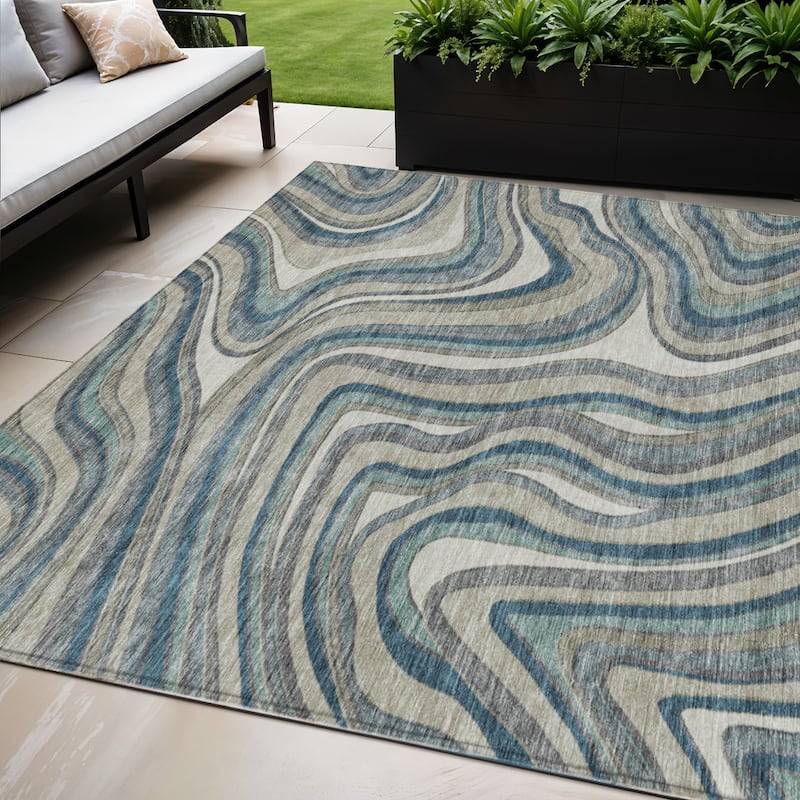HomeRoots Abstract Transitional Rectangle Outdoor Rug - 5' X 8'