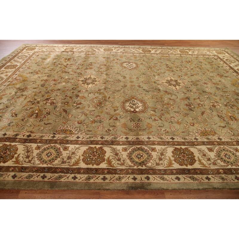 Traditional Agra Green Area Rug Hand-Tufted Wool Carpet