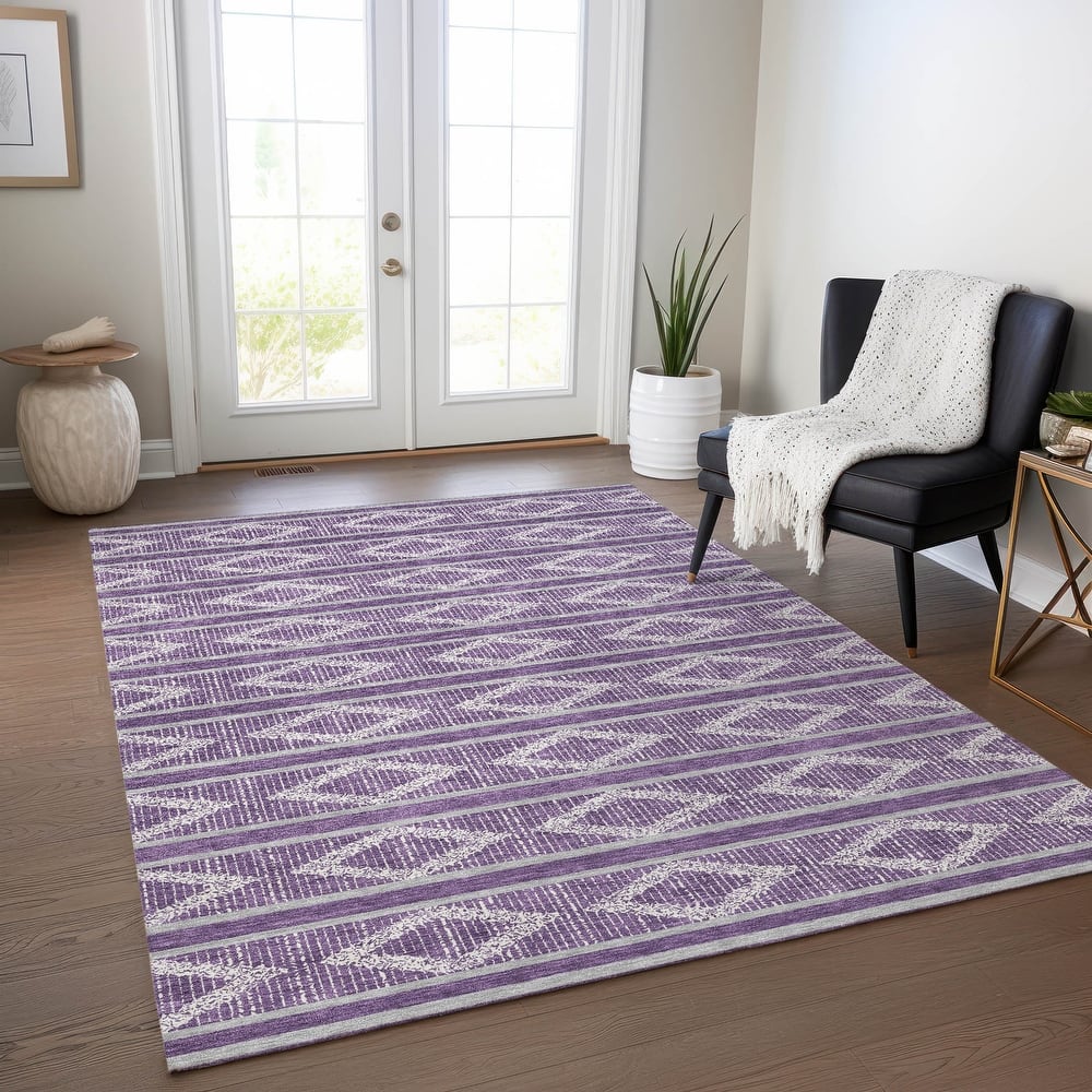Machine Washable Indoor/ Outdoor Diamond Stripe Chantille Rug