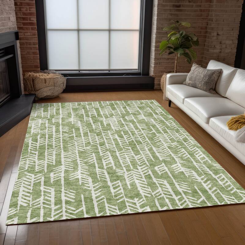 Machine Washable Indoor/ Outdoor Chantille Modern Arrows Rug