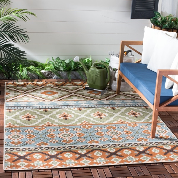 SAFAVIEH Veranda Srbislava Indoor/ Outdoor Patio Backyard Rug. Opens flyout.