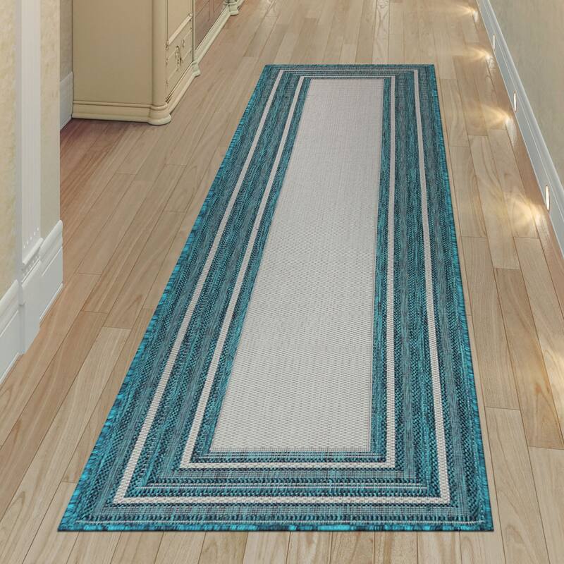 Liora Manne Carmel Multi Border Indoor/ Outdoor Area Rug