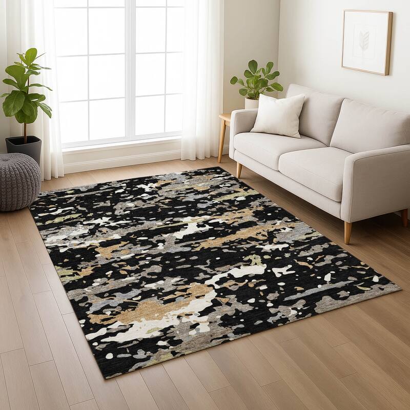 Machine Washable Indoor/ Outdoor Modern Calhan Chantille Rug
