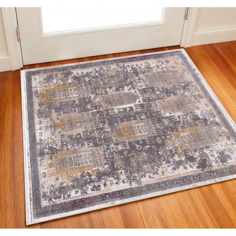 HomeRoots Southwestern Southwest Square Area Rug - 27.00 in. x 24.00 in. x 0.60 in. - 27.00 in. x 24.00 in.  x 0.60 in.