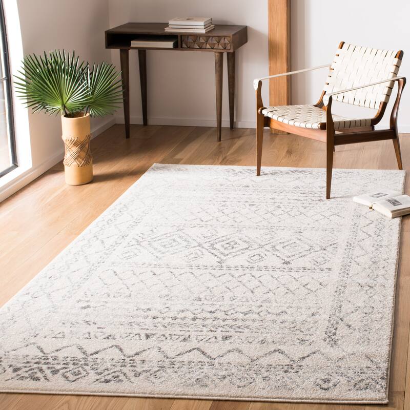 SAFAVIEH Tulum Hinnertje Rustic Moroccan Boho Tribal Distressed Rug - 3' x 5' - Ivory/Grey