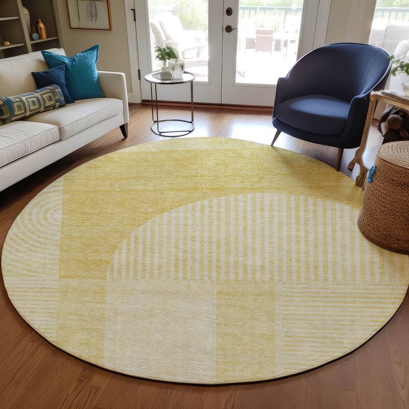 Machine Washable Indoor/ Outdoor Chantille Modern Deco Rug - Gold - 8' x 8'