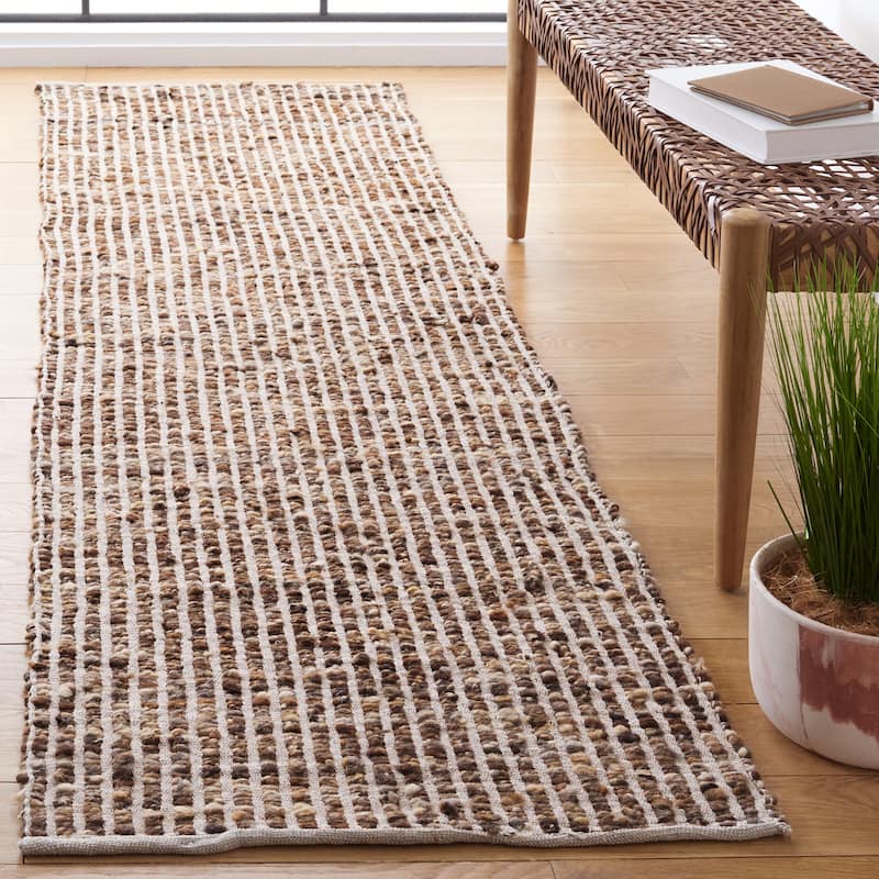 SAFAVIEH Handmade Natura Suzannah Wool & Jute Rug - 2'3" x 8' Runner - Ivory/Taupe