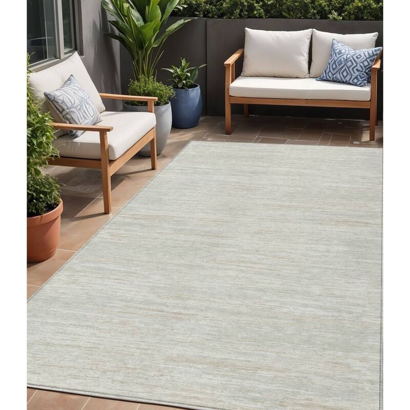 HomeRoots Striped Transitional Rectangle Outdoor Rug - 5' X 8'