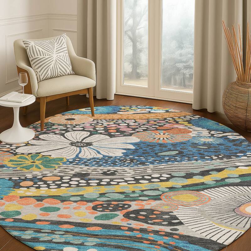 Machine Washable Indoor/ Outdoor Whimsy Floral Chantille Rug