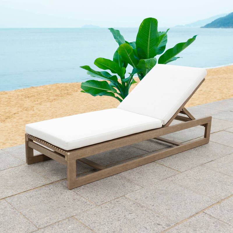 SAFAVIEH Couture Saint Vincent Eucalyptus Chaise Lounge - 27"W x 77"D x 37"H