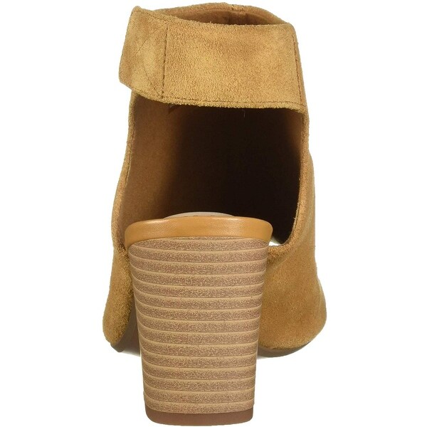 clarks deva bell sandal