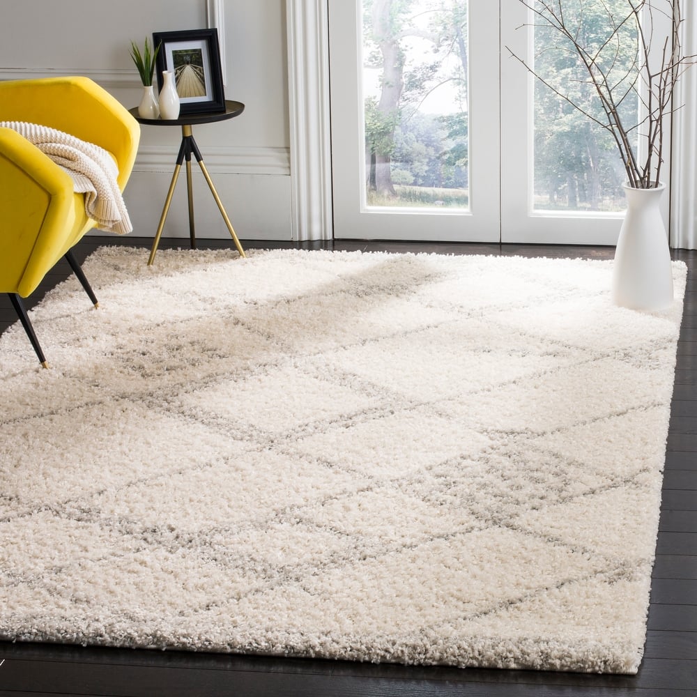 SAFAVIEH Arizona Shag Sissy 1.2-inch Thick Rug