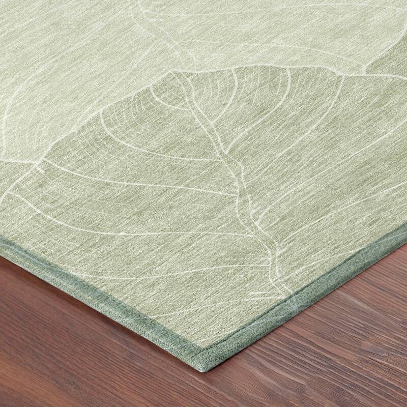 Machine Washable Indoor/ Outdoor Tropical Floral Chantille Rug