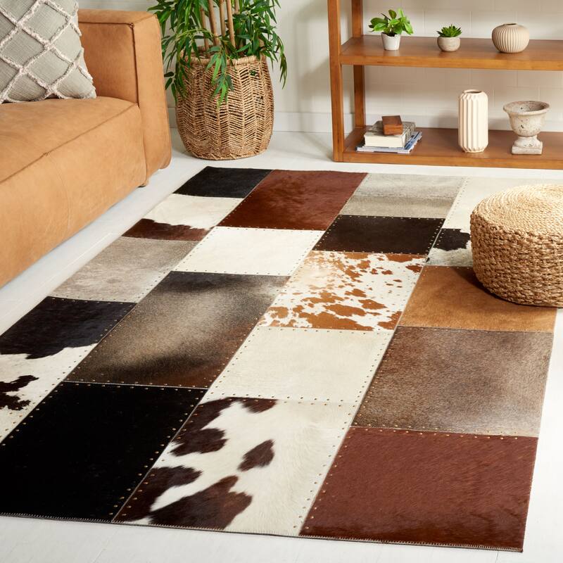 SAFAVIEH Handmade Studio Leather Jamila Modern Patchwork Rug - 3' x 5' - Brown/Ivory