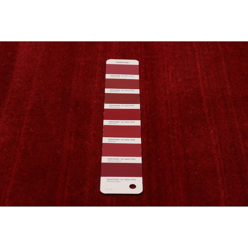 Kashkuli Gabbeh Red Rug 8'1" x 8'1" - 8'1 x 8'1