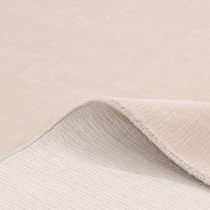 Overton Handmade Modern Contemporary Solid Area Rug