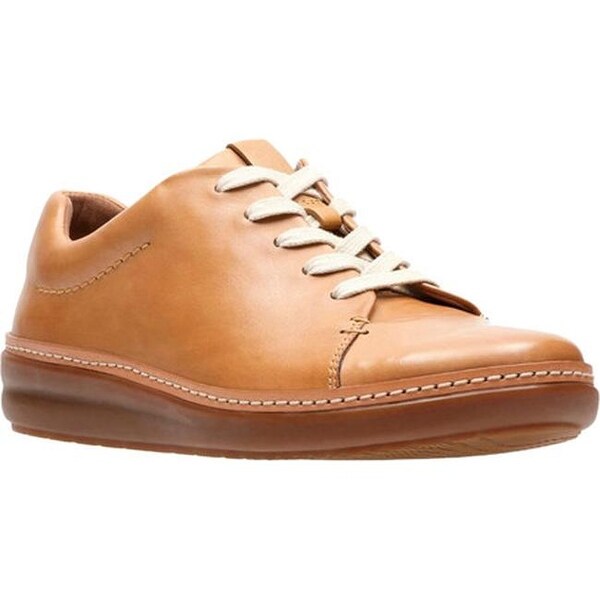 clarks amberlee crest