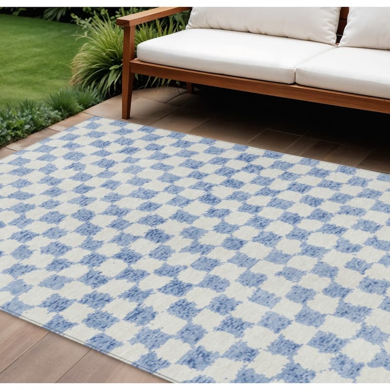 HomeRoots Geometric Transitional Rectangle Outdoor Rug - 9' X 12'