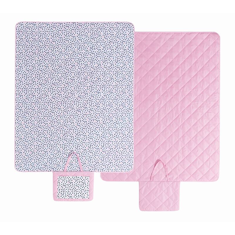 SCOUT Guys and Dots 60x72 Water Resistant Outdoor Blanket