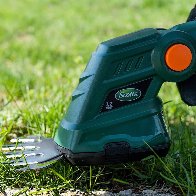 Scotts Cordless Lithium Garden Shrub & Shear Combo Pack
