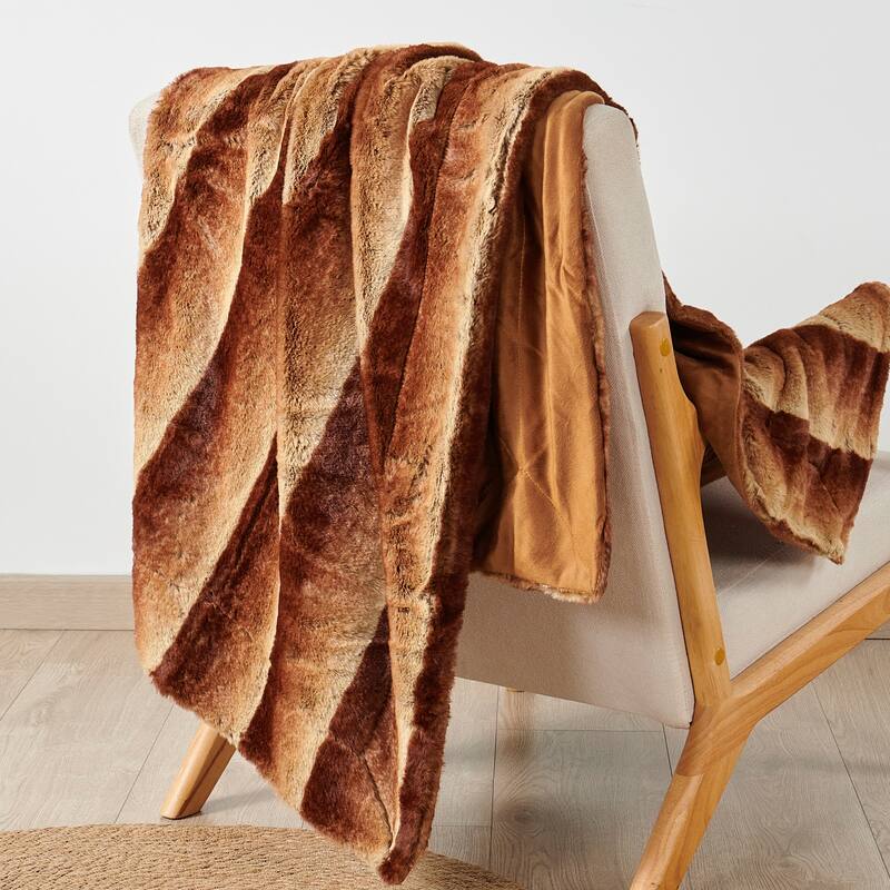 Tip Printing Light Fauxfur Throw