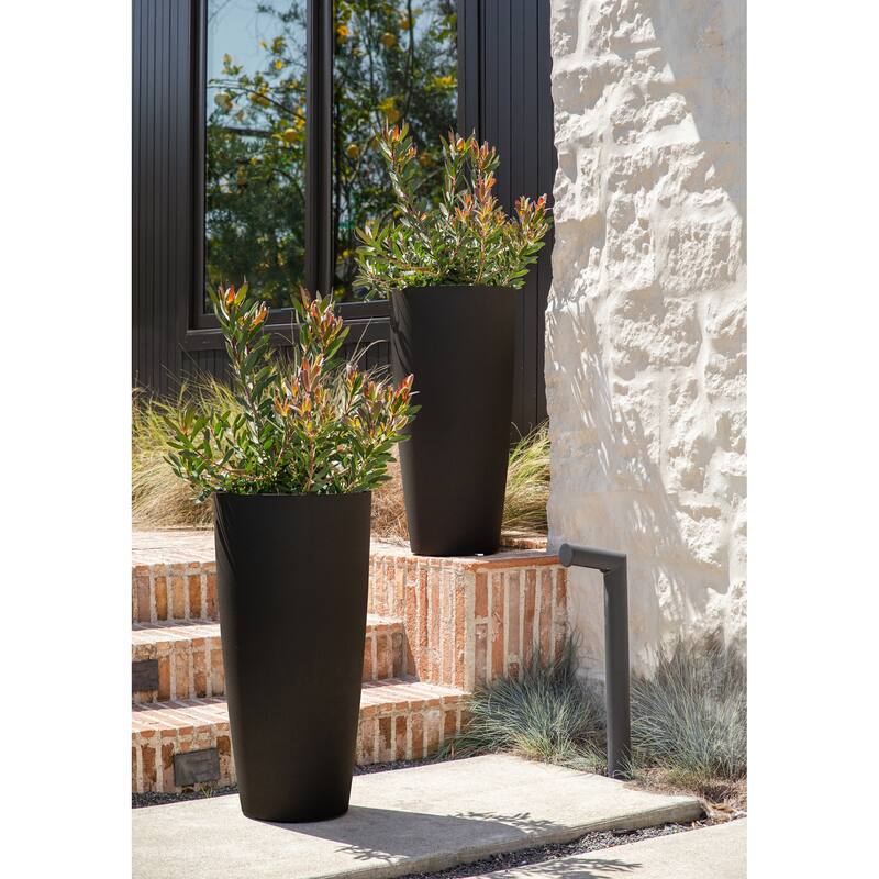 Veradek Mason Series Selena 28" Planter