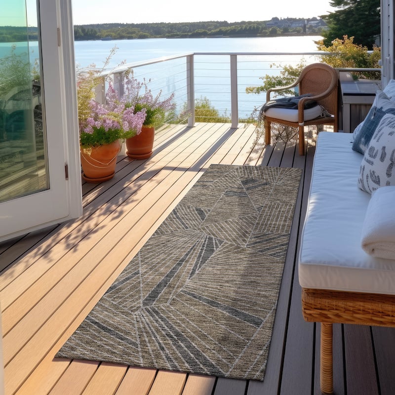 Machine Washable Indoor/ Outdoor Chantille Modern Mosaic Rug - Mocha - 2'3" x 7'6"