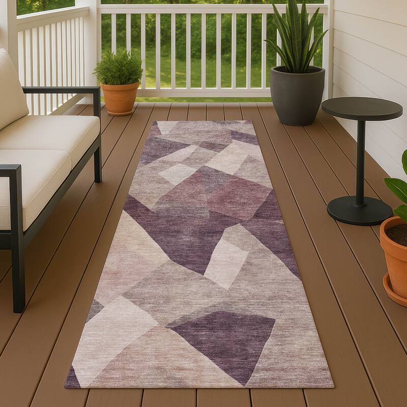 Machine Washable Indoor/ Outdoor Modern Queby Chantille Rug - Plum - 2'3" x 7'6"
