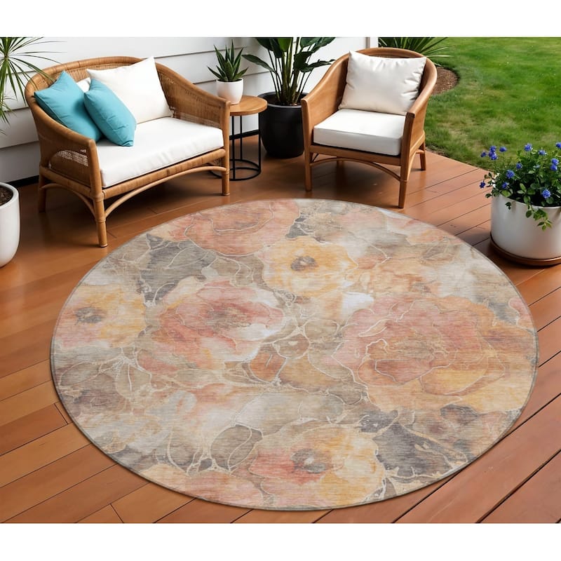 HomeRoots Floral Transitional Rectangle Outdoor Rug - 8' Round