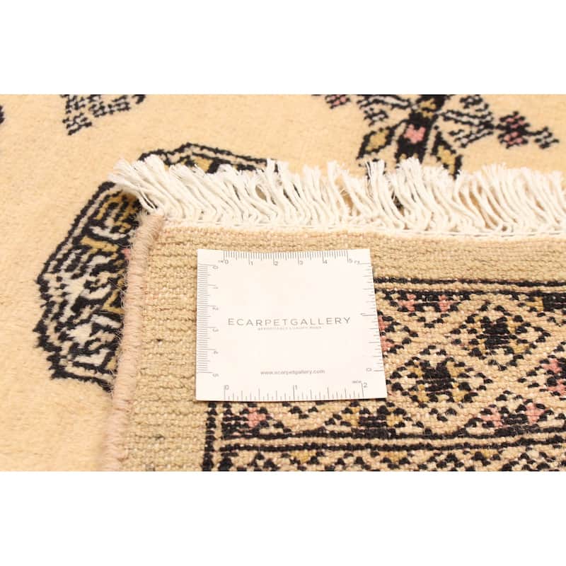 ECARPETGALLERY Hand-knotted Peshawar Bokhara Beige Wool Rug - 4'7 x 6'9