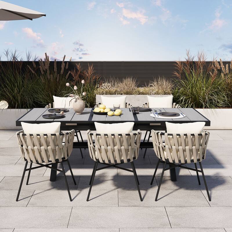 Outdoor 7-Piece Extendable Dining Table Set w6 Weaving Dining Chairs