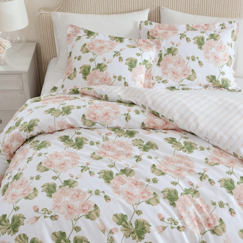 Martha Stewart Geranium Bloom Cotton Reversible Pink Comforter Set