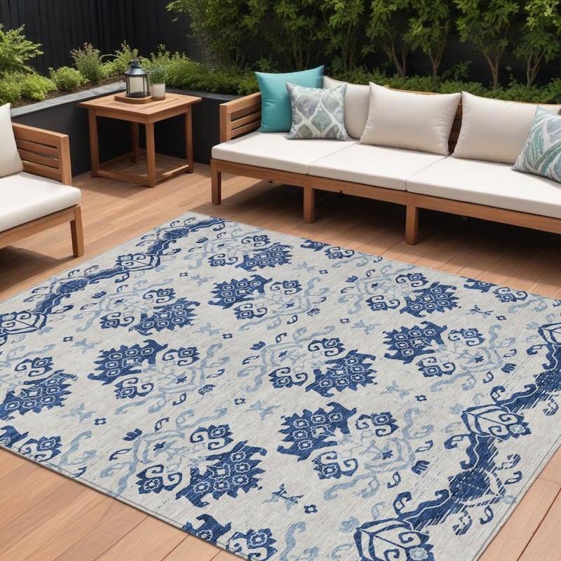 HomeRoots Oriental Transitional Rectangle Outdoor Rug - 8' X 10'