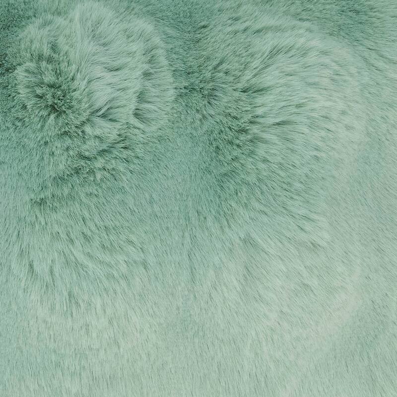 Plush Faux Fur Throw Pillow - Ultra-Soft Textured Accent for Sofa, Bed & Cozy Layered Styling