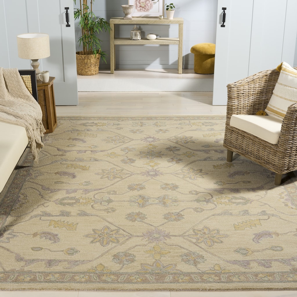 SAFAVIEH Handmade Blossom Eefke Modern Floral Wool Rug