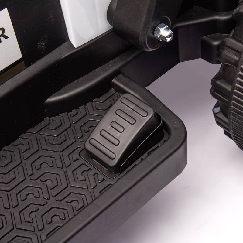 24v Kids Ride-On Electric Tractor Toy W/Parent Remote Control,3-Speed Adjustable,Built-In Music Player,Led Tail-Light