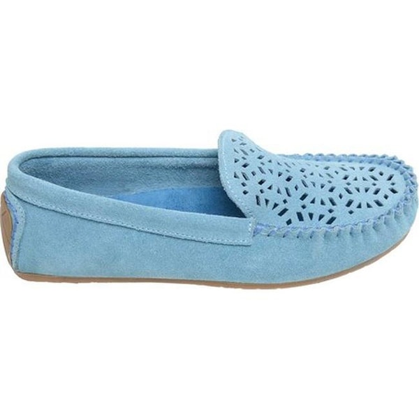 minnetonka sophia moccasin