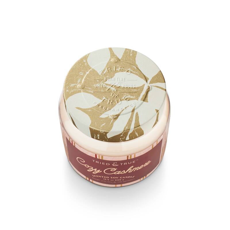 Tried & True Holiday Cozy Cashmere Candle